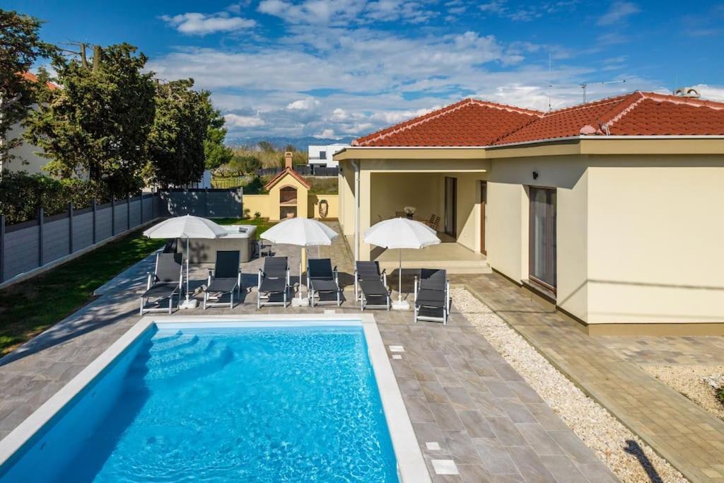 פריבלאקה Villa Mattina, With Heated Pool And Jacuzzi מראה חיצוני תמונה