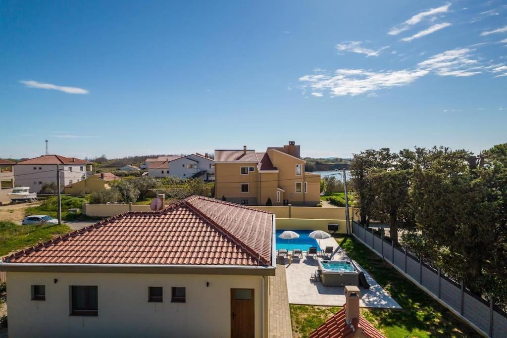 פריבלאקה Villa Mattina, With Heated Pool And Jacuzzi מראה חיצוני תמונה