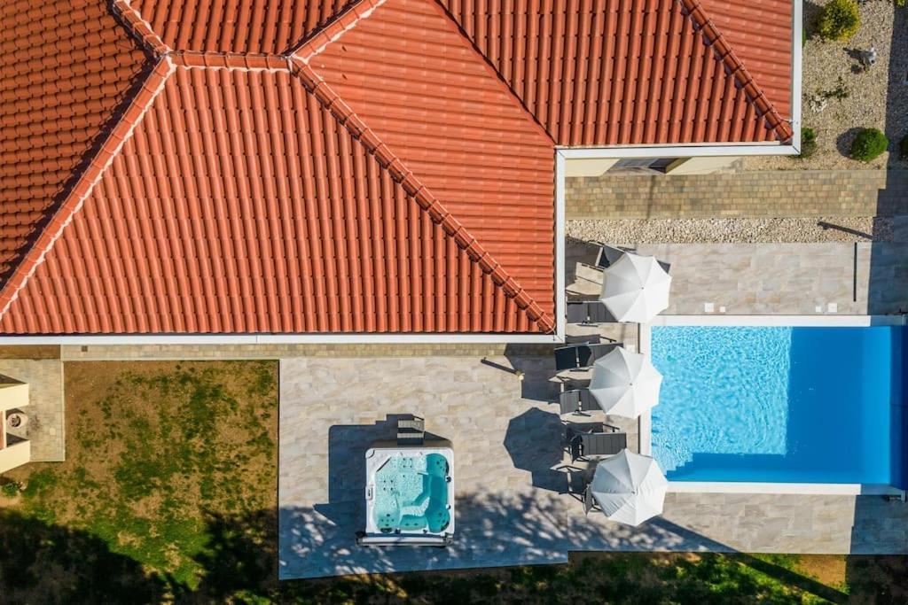 פריבלאקה Villa Mattina, With Heated Pool And Jacuzzi מראה חיצוני תמונה