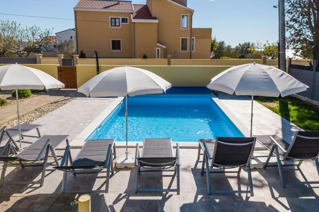 פריבלאקה Villa Mattina, With Heated Pool And Jacuzzi מראה חיצוני תמונה