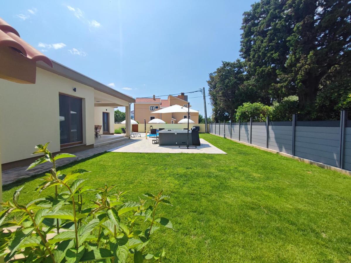 פריבלאקה Villa Mattina, With Heated Pool And Jacuzzi מראה חיצוני תמונה
